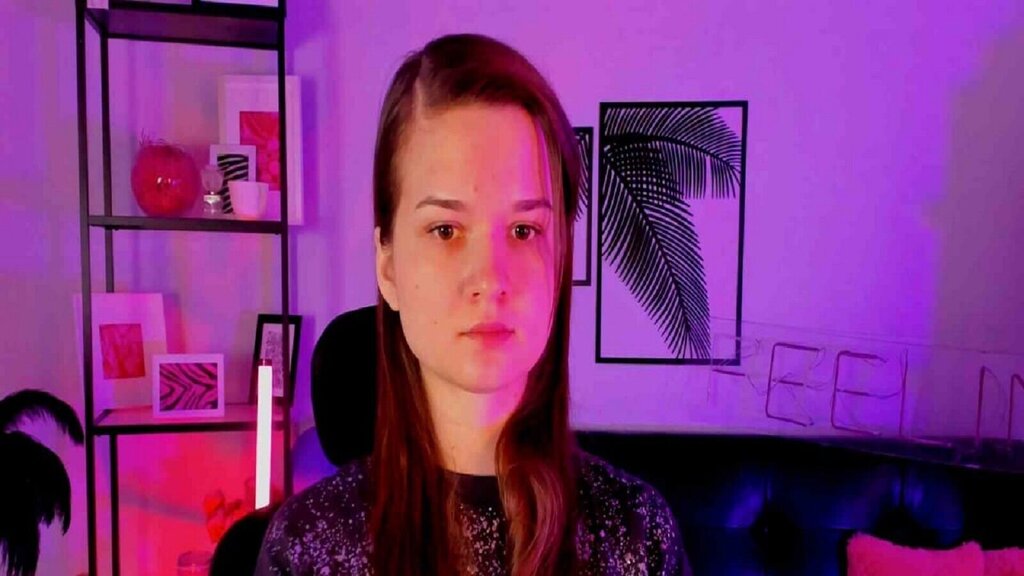 KimberleeHills
