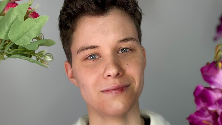AngelitaGura