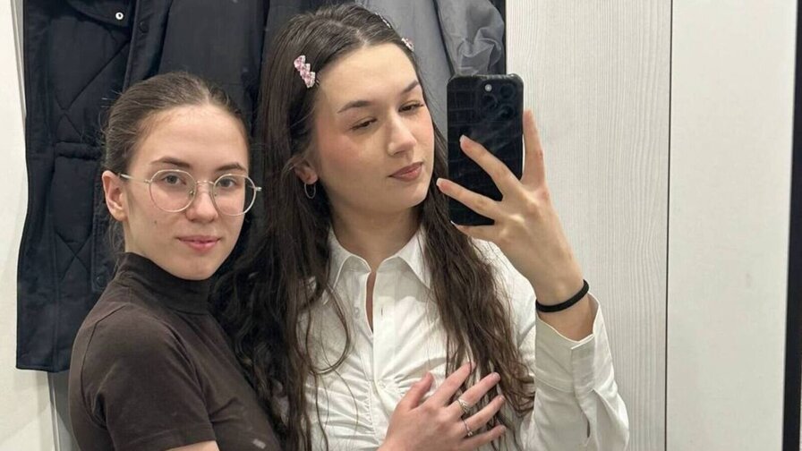 OraAndCornelia