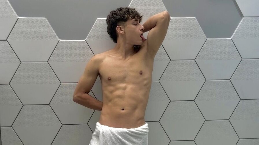 JoseloEvan