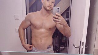 TommyCapri