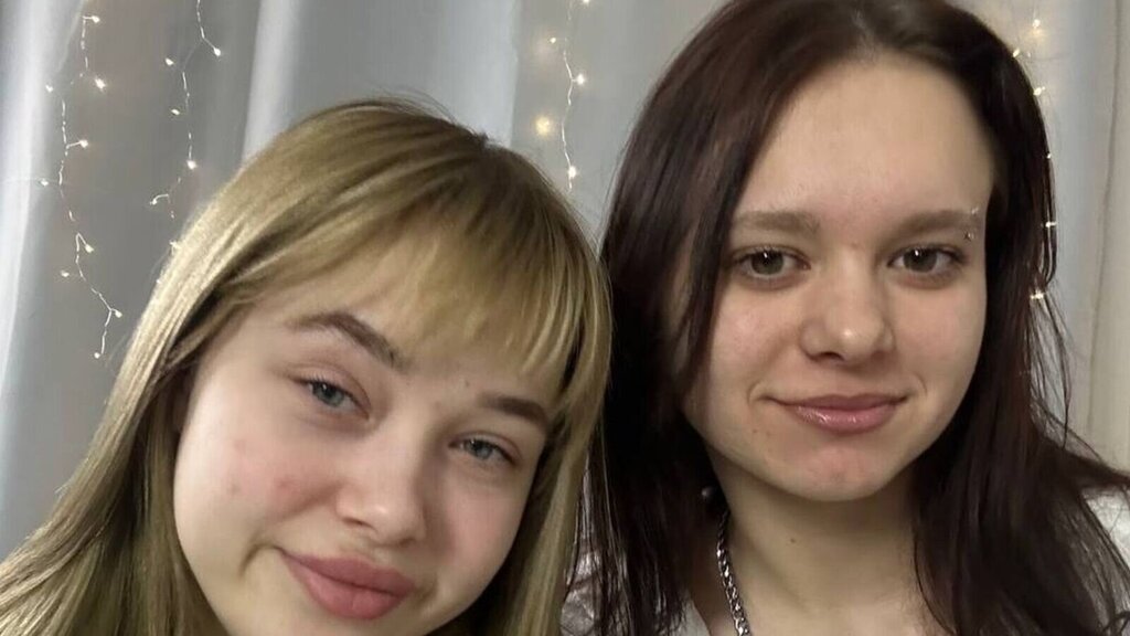 AngelynAndElmira