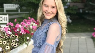 AnnikaMia